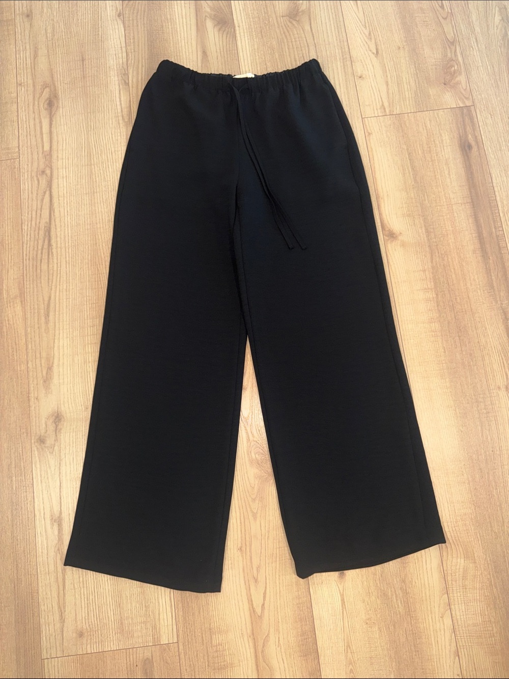 Women’s Wide-Leg Pull-On Pants - Black